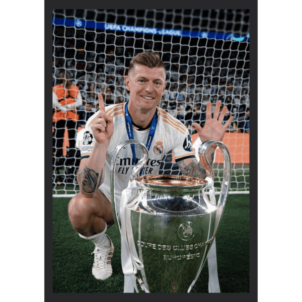 Toni Kroos Frame