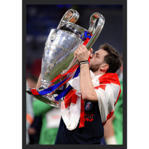 Khvicha Kvaratskhelia Frame – PSG