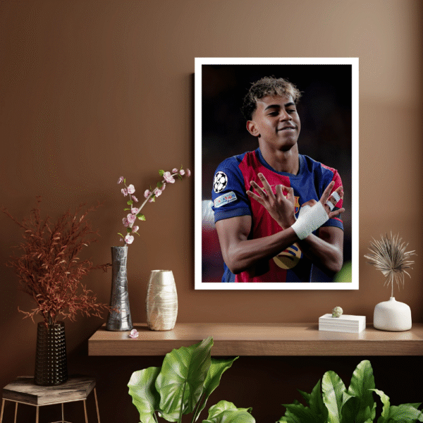 Lamine Yamal – Barcelona Wonderkid Frame - Image 3